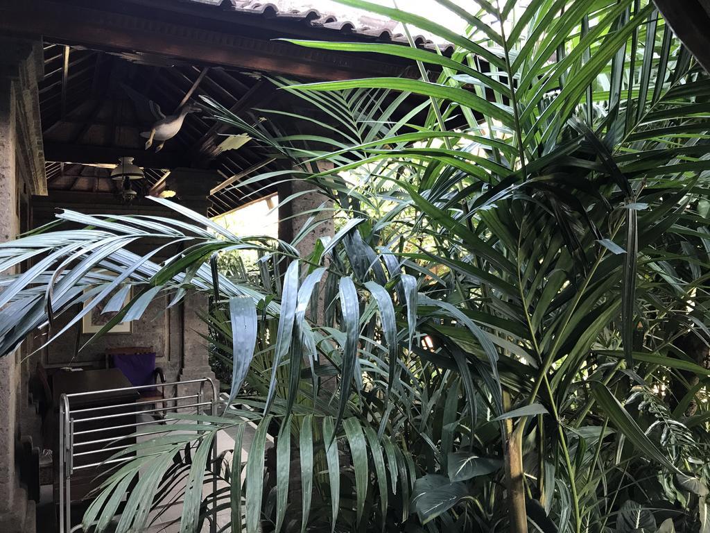 Nirvana Pension Ubud  Exterior photo