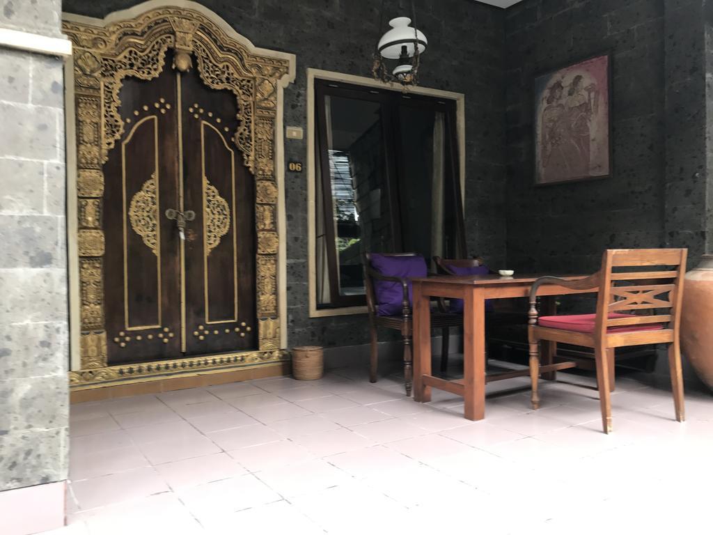 Nirvana Pension Ubud  Exterior photo