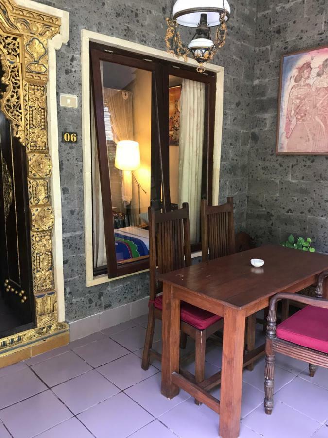 Nirvana Pension Ubud  Exterior photo