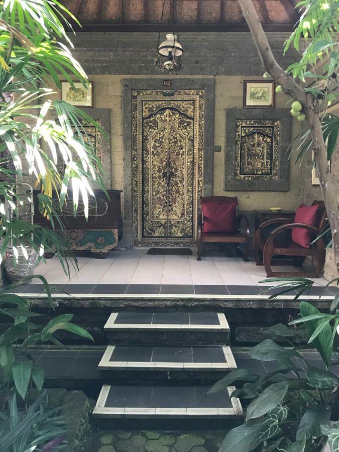 Nirvana Pension Ubud  Exterior photo